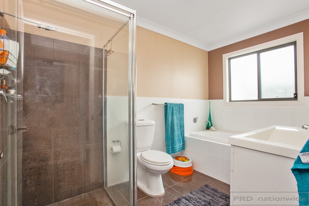 10 Banksia Terrace KURRI KURRI 16