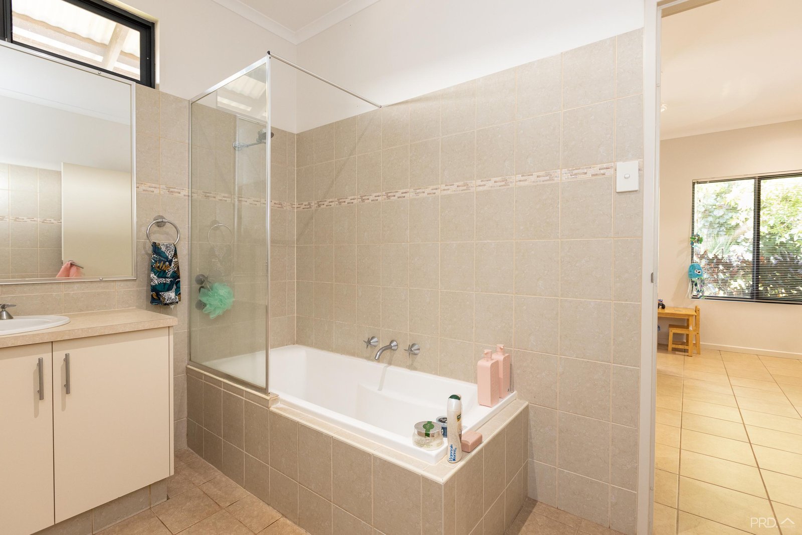 10 Banu Avenue CABLE BEACH 12