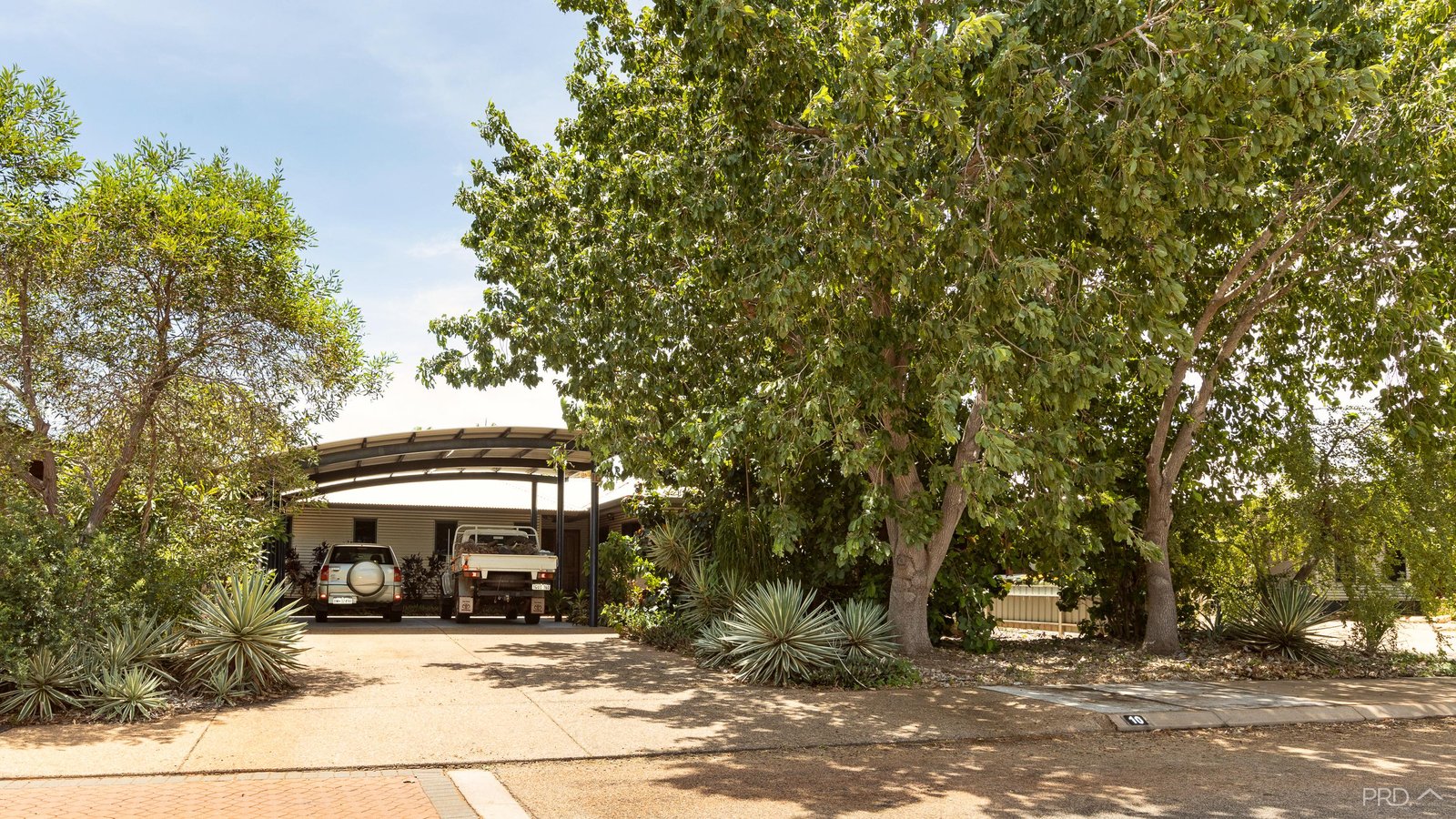 10 Banu Avenue CABLE BEACH 21