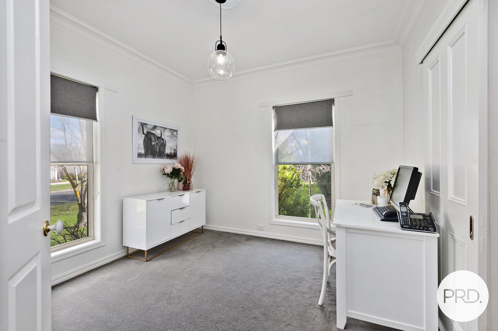 10 Banyule Drive DELACOMBE 9