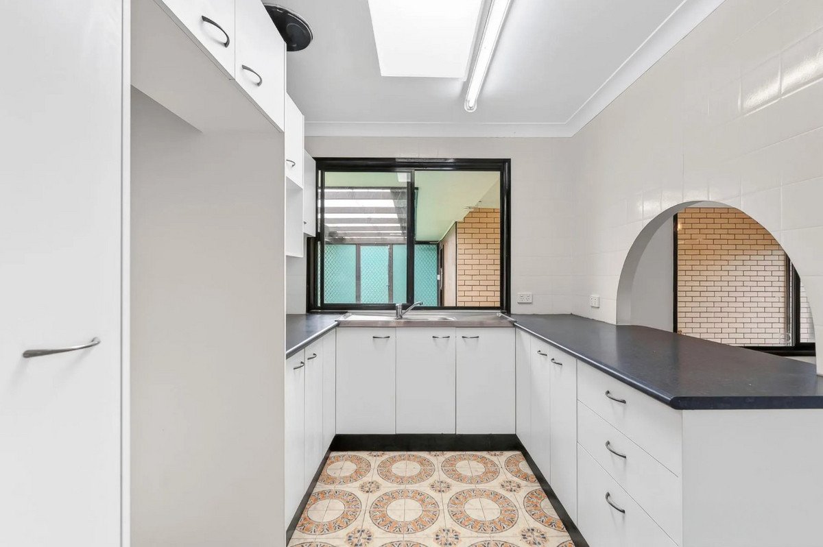 10 Barklya Place Palm Beach 4