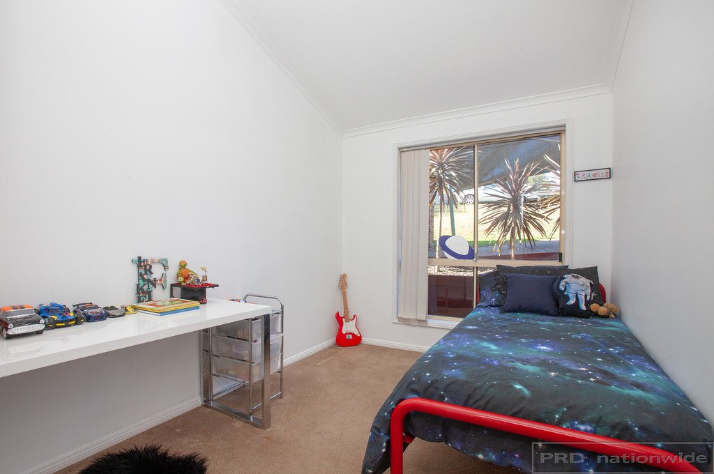 10 Barrellier Close RAYMOND TERRACE 16