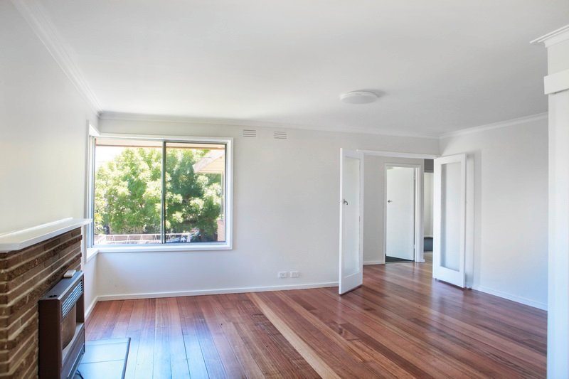 Real Estate and Property in 10 Barton Street, Kyneton, VIC