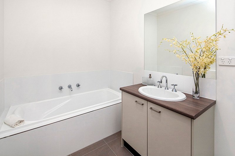 10 Bastow Lane Lucas 8