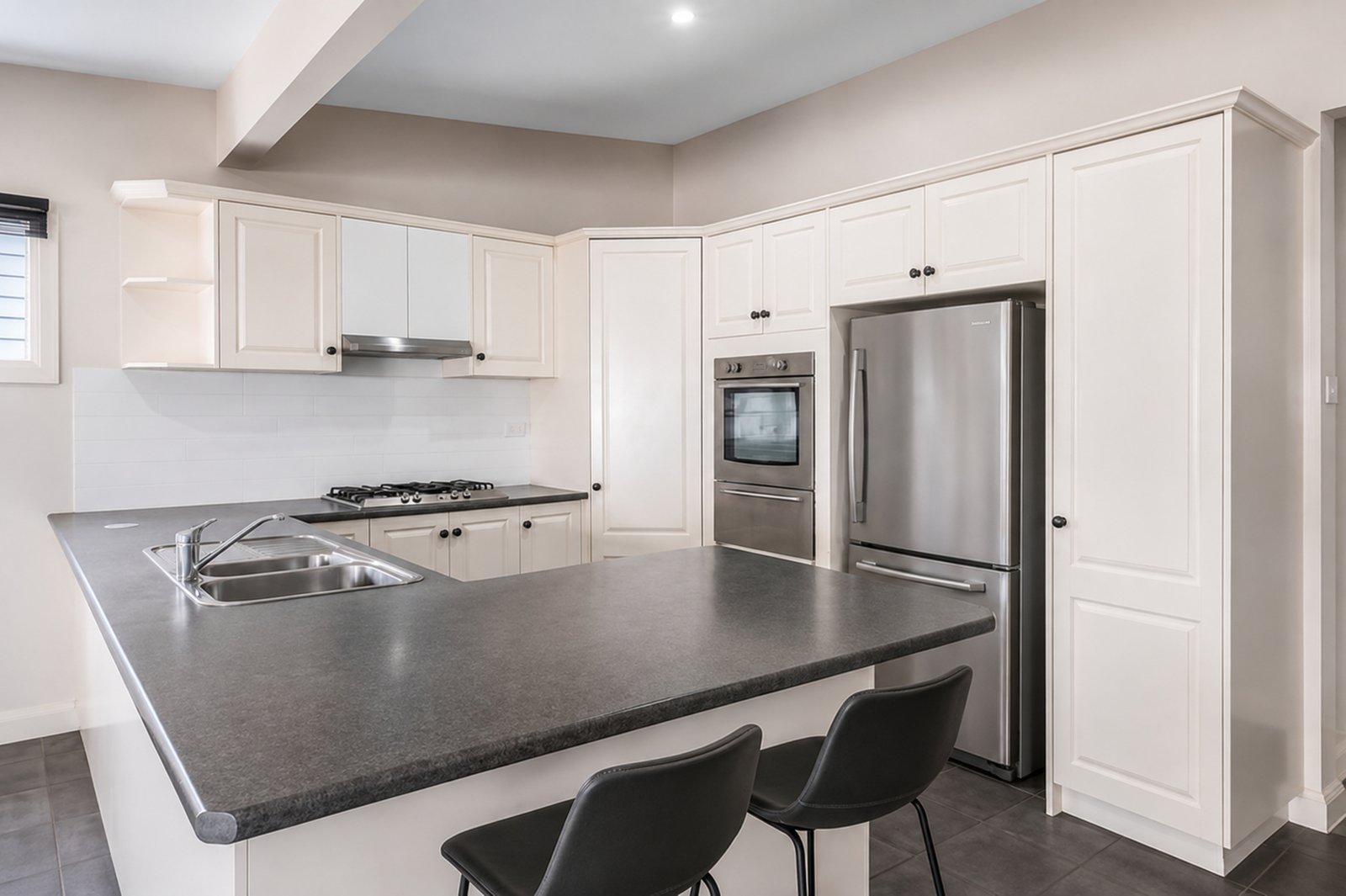 Gallery: 10 Bay Street