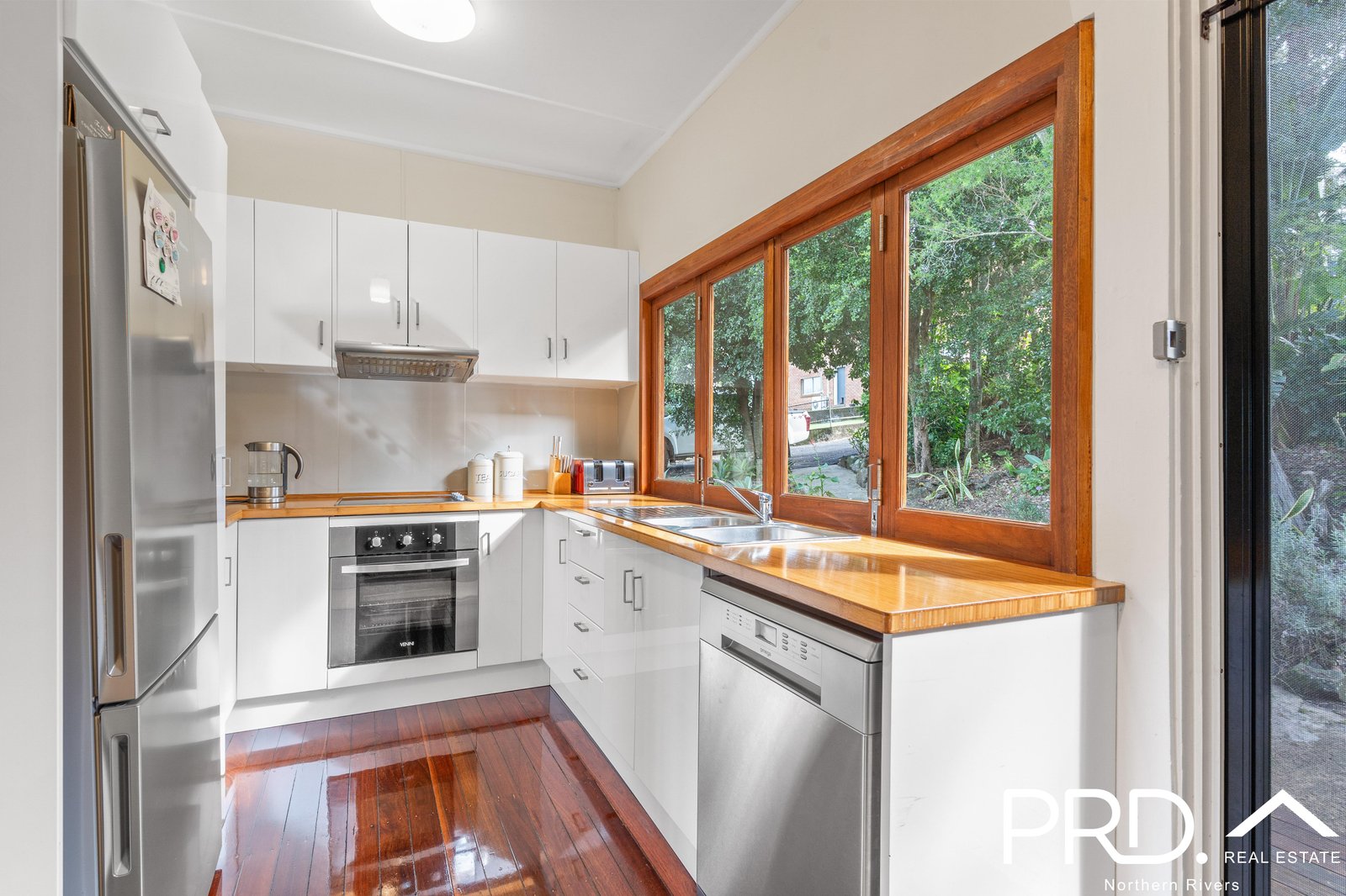 10 Beardow Street LISMORE HEIGHTS 7