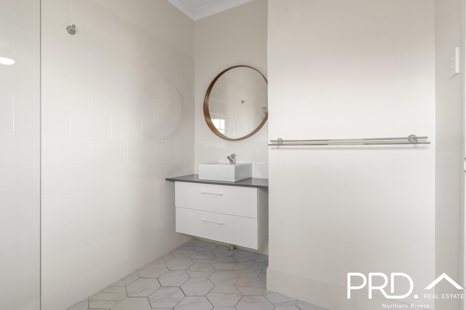 10 Beardow Street LISMORE HEIGHTS 9