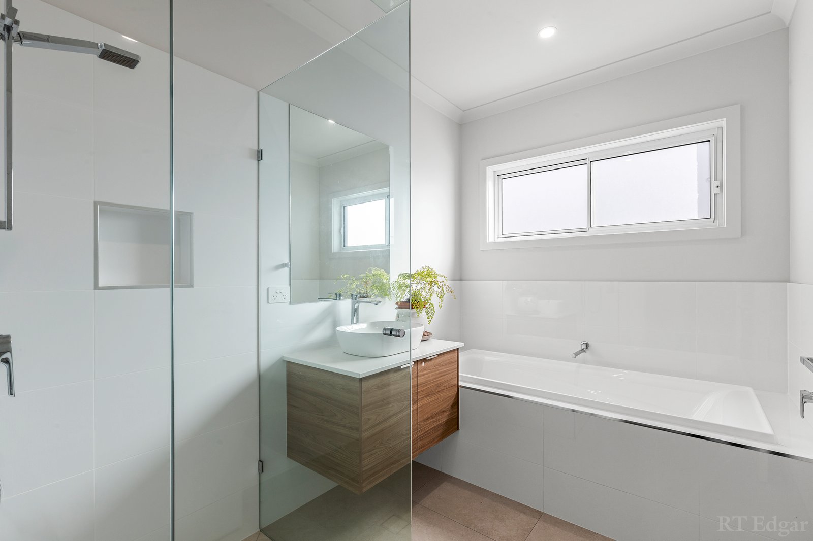 Real Estate and Property in 10 Bel Air Drive, Portarlington, VIC