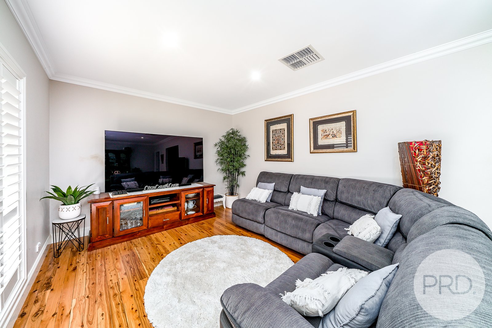 10 Bell Gum Place LAKE ALBERT 7