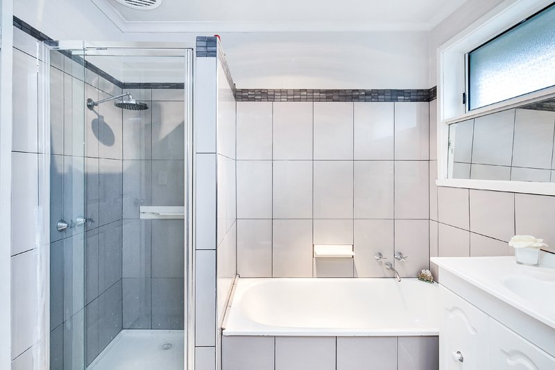 10 Bells Lane BROWN HILL 11