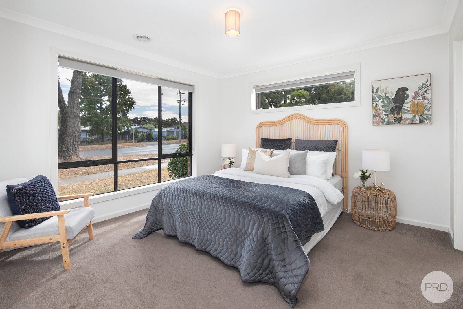 10 Bennett Street CANADIAN 3