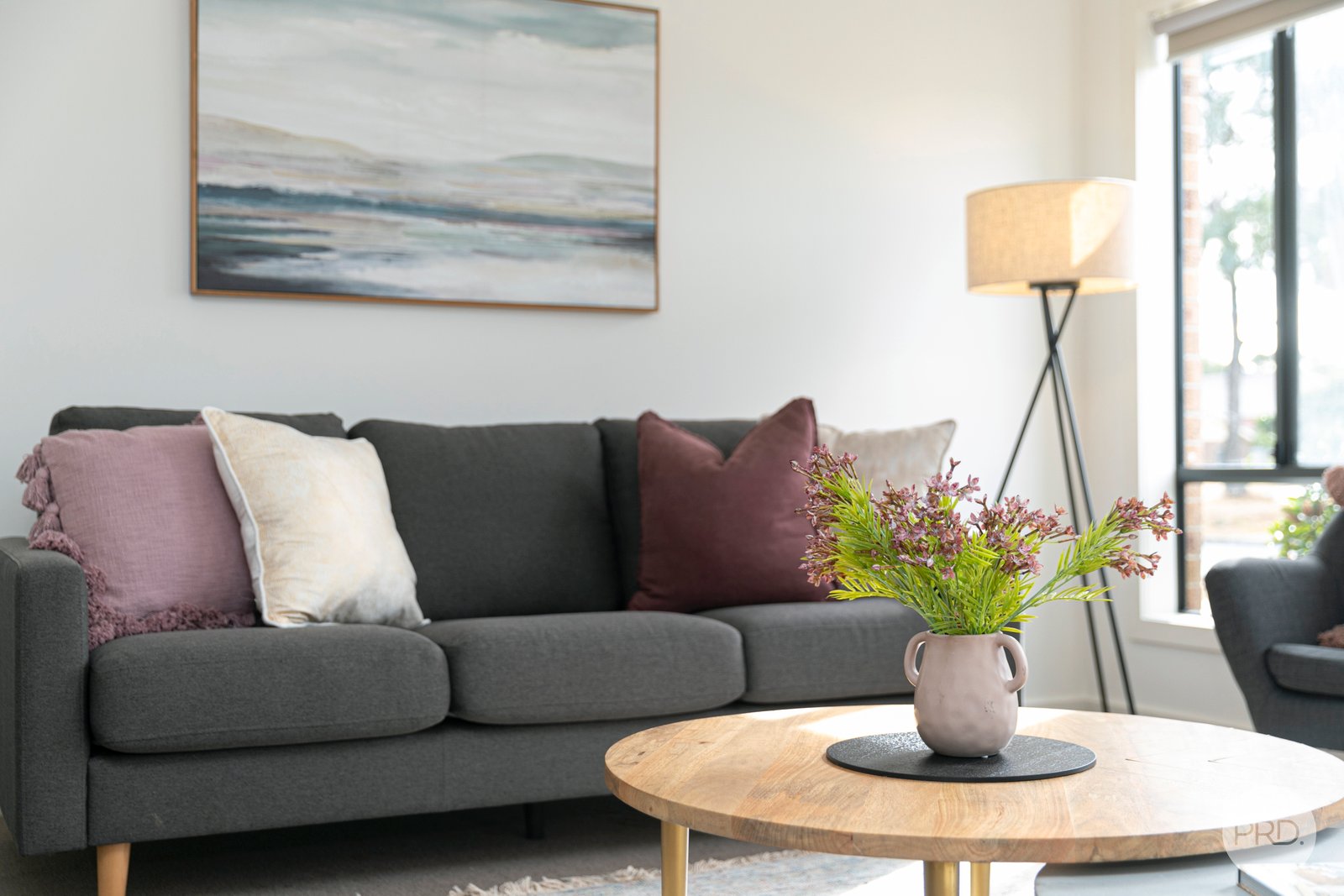 10 Bennett Street CANADIAN 6