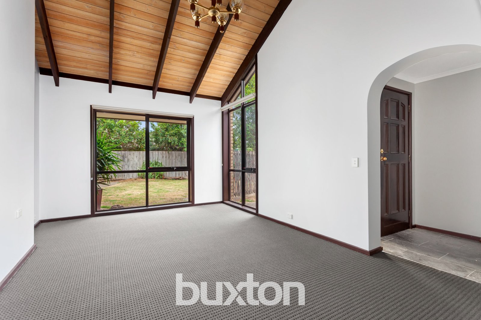 Gallery: 10 Binda Court