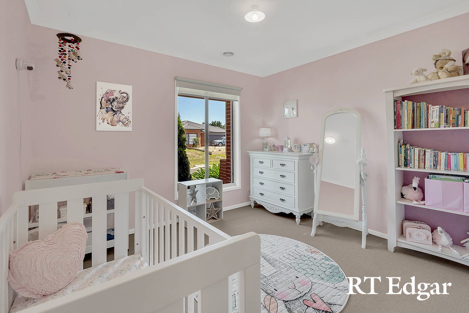 Real Estate and Property in 10 Bluegum Circuit, Riddells Creek, VIC