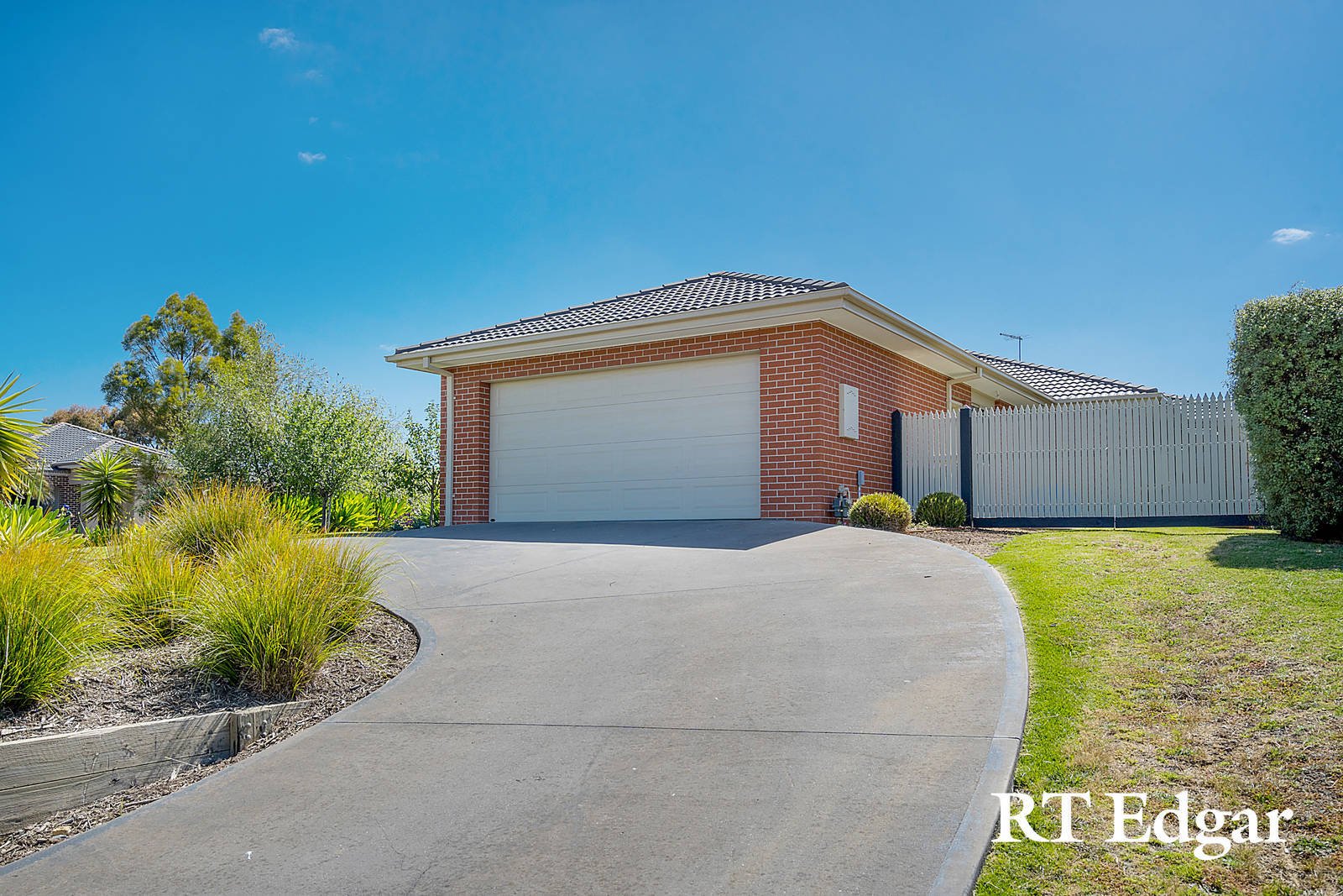 Real Estate and Property in 10 Bluegum Circuit, Riddells Creek, VIC