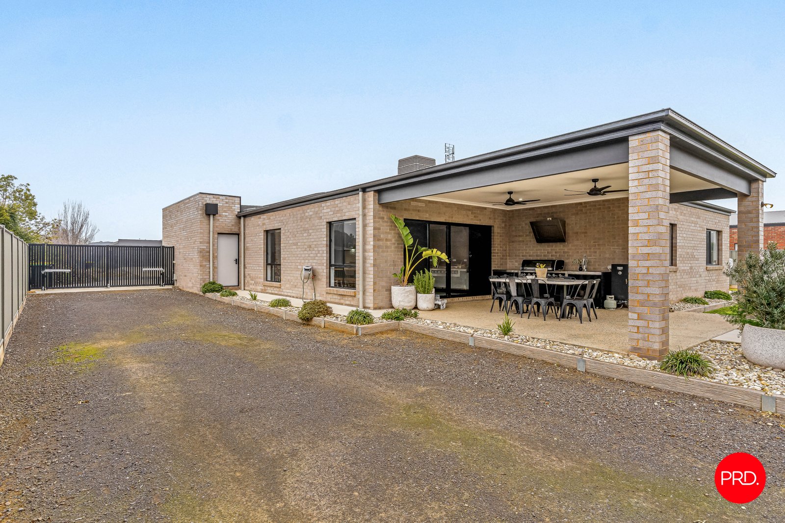 10 Bluestone Street HUNTLY 19