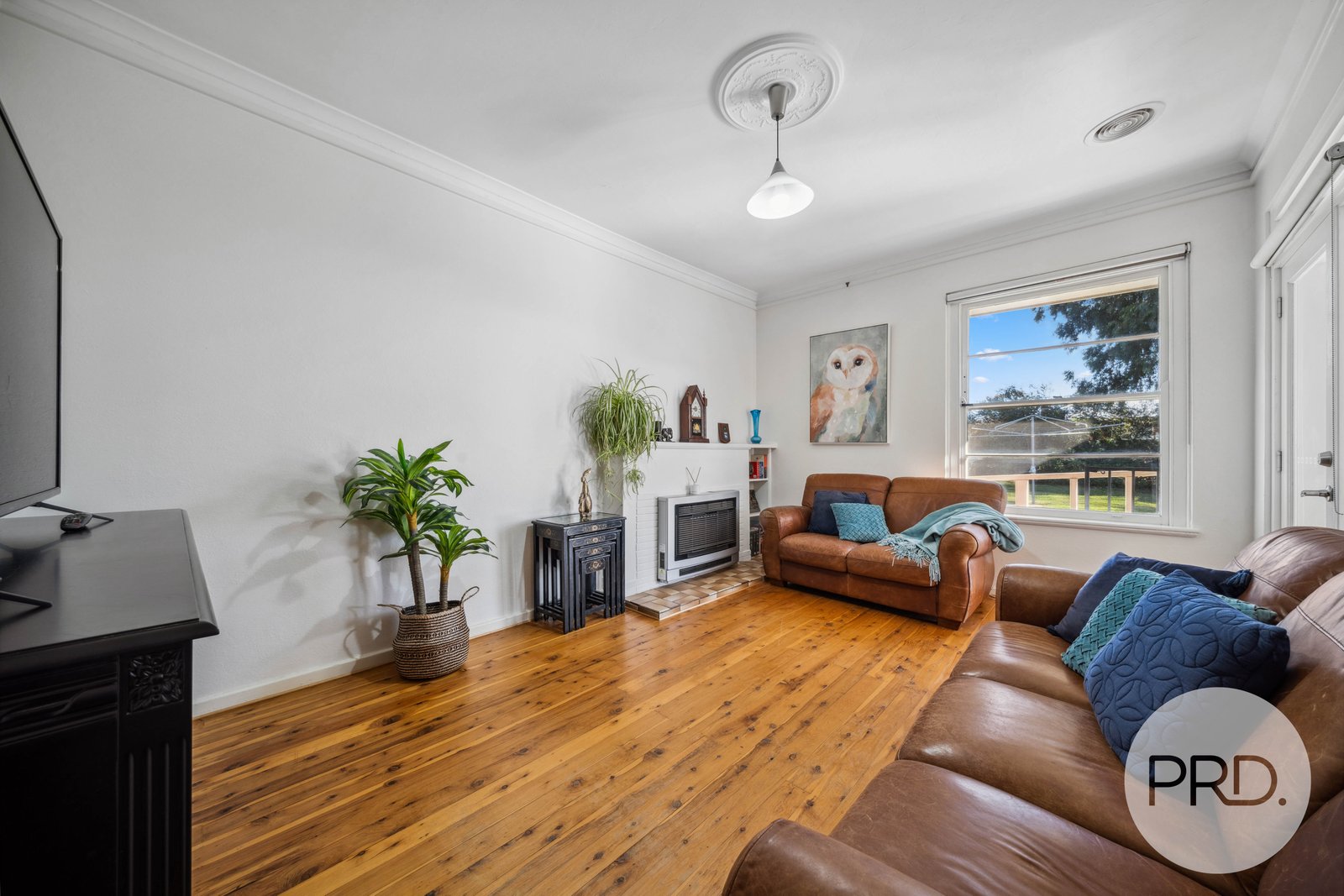 10 Bluett Crescent TURVEY PARK 5