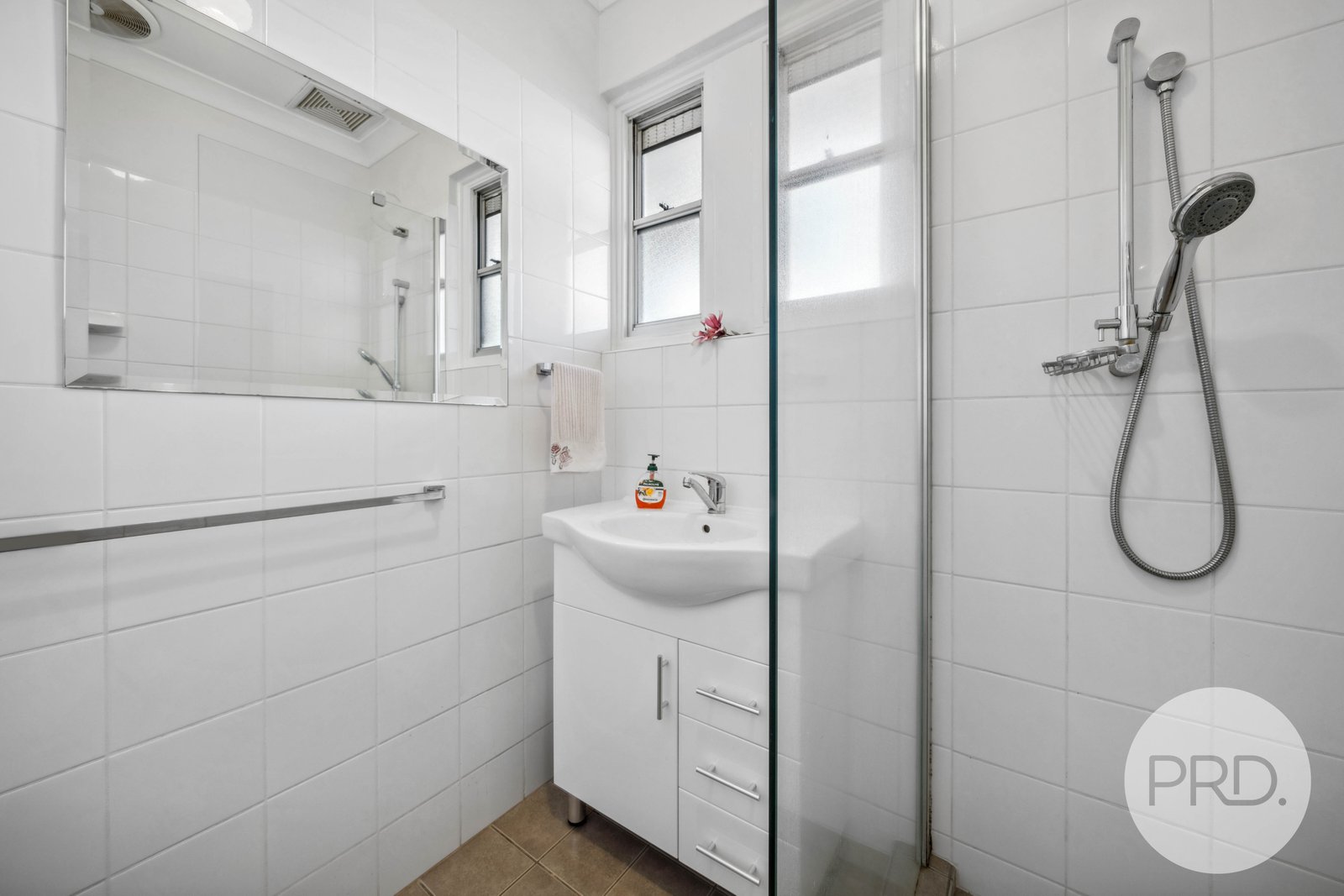 10 Bluett Crescent TURVEY PARK 11