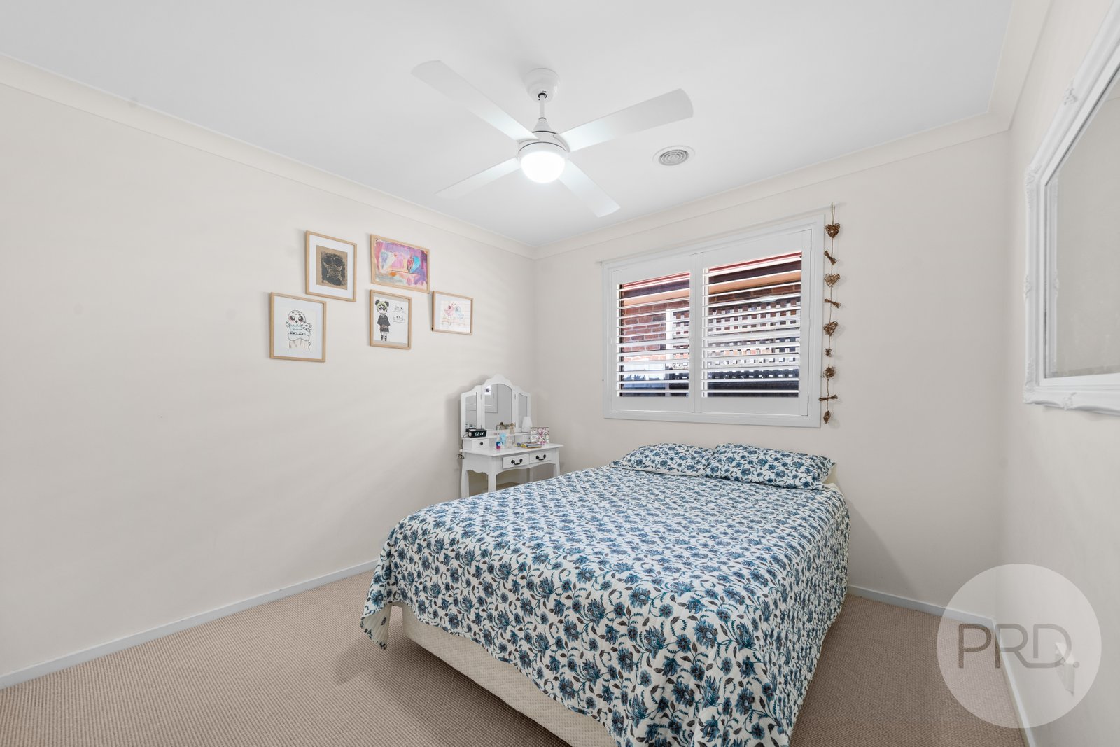 10 Bocquet Street LAKE ALBERT 14