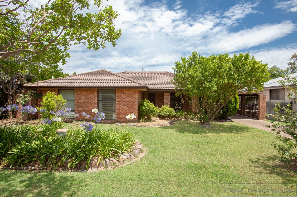 10 Bolwarra Road BOLWARRA 1