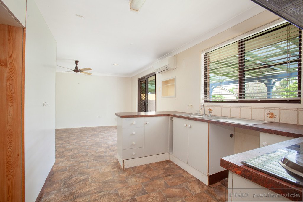 10 Bolwarra Road BOLWARRA 4