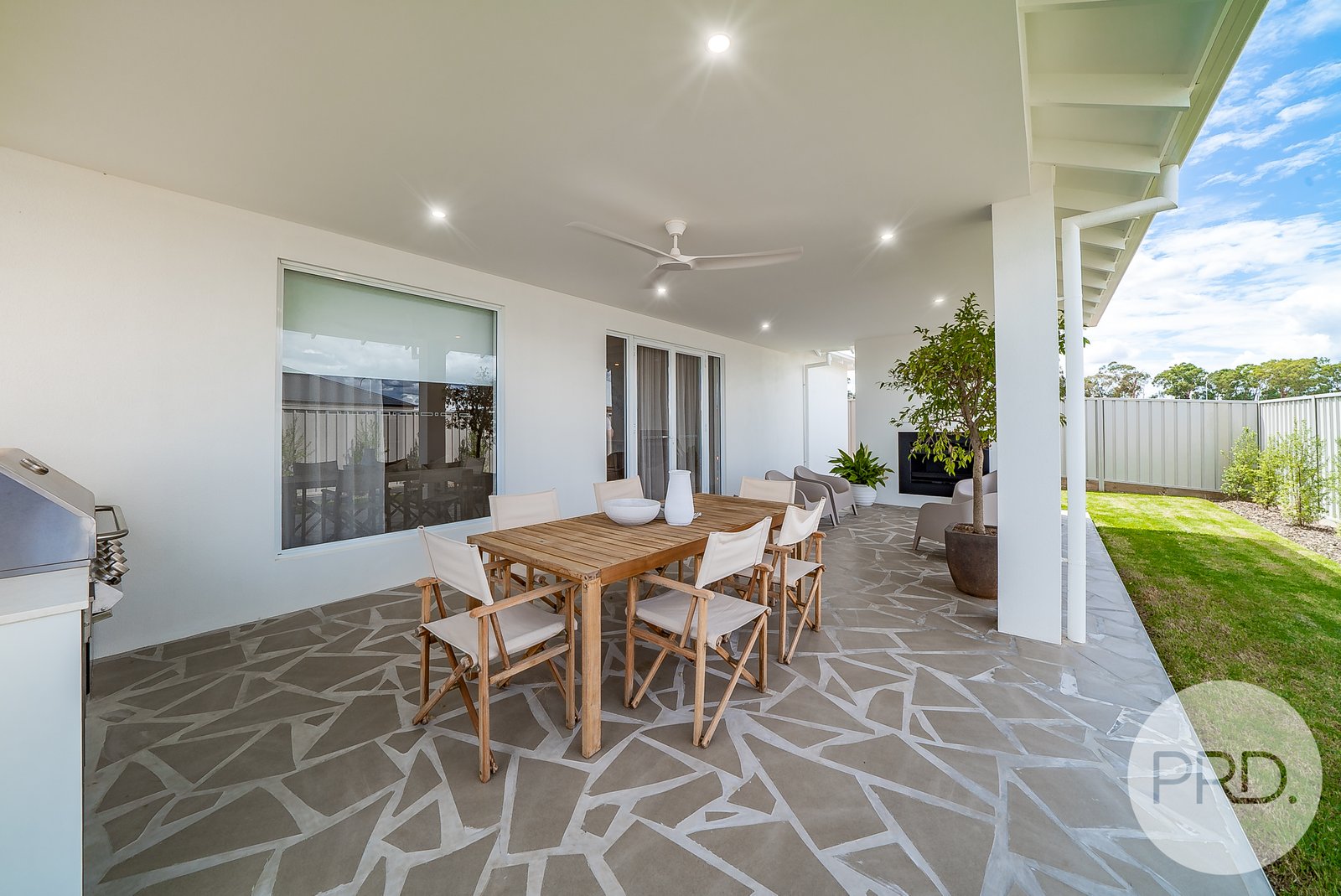 10 Bondi Crescent GOBBAGOMBALIN 20