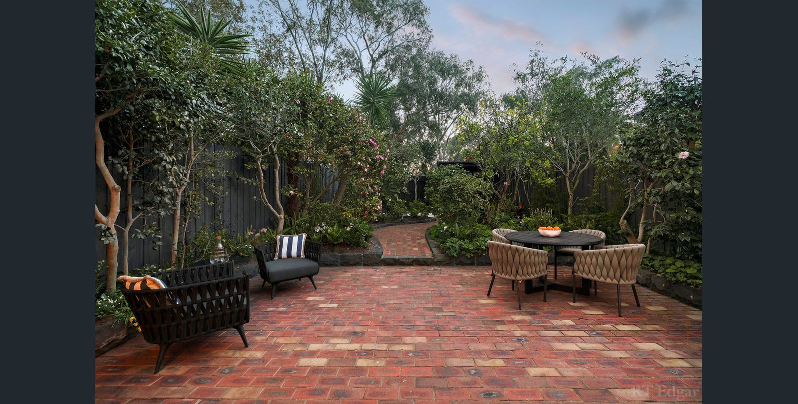 Real Estate and Property in 10 Bow Crescent, Camberwell, VIC