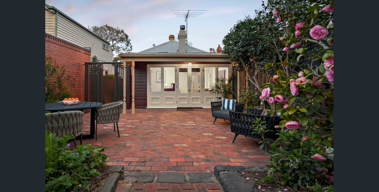 Real Estate and Property in 10 Bow Crescent, Camberwell, VIC