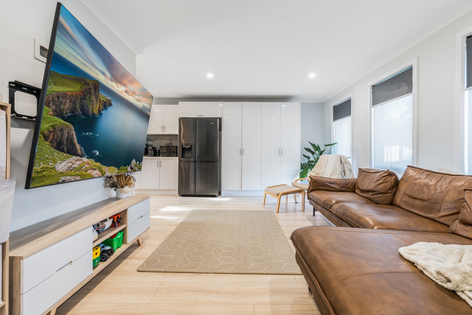 Gallery: 10 Boydell Court
