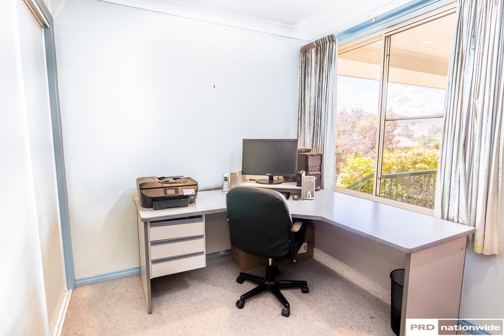 10 Bradley Place TAMWORTH 17