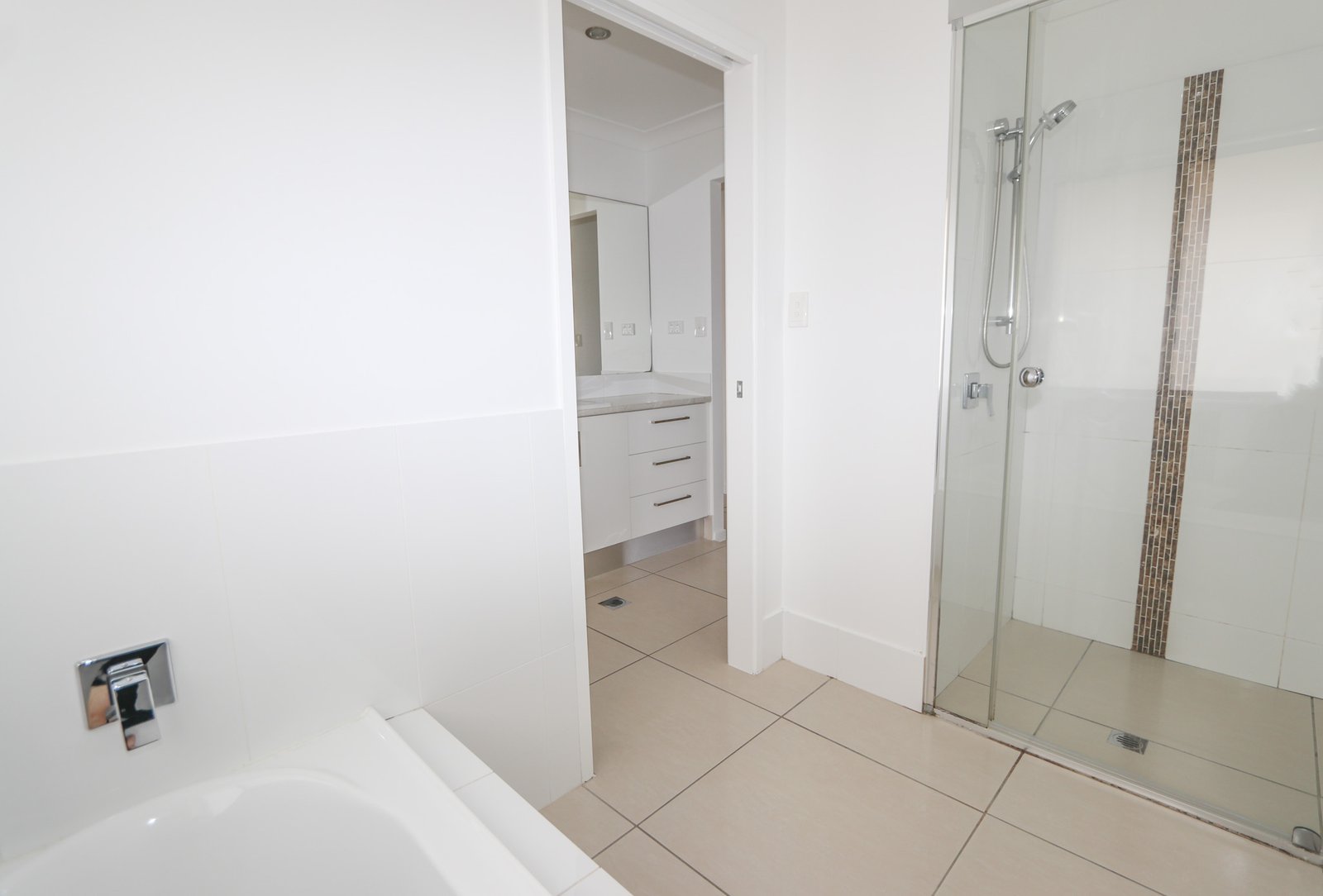 10 Breakspear Road MOLENDINAR 14