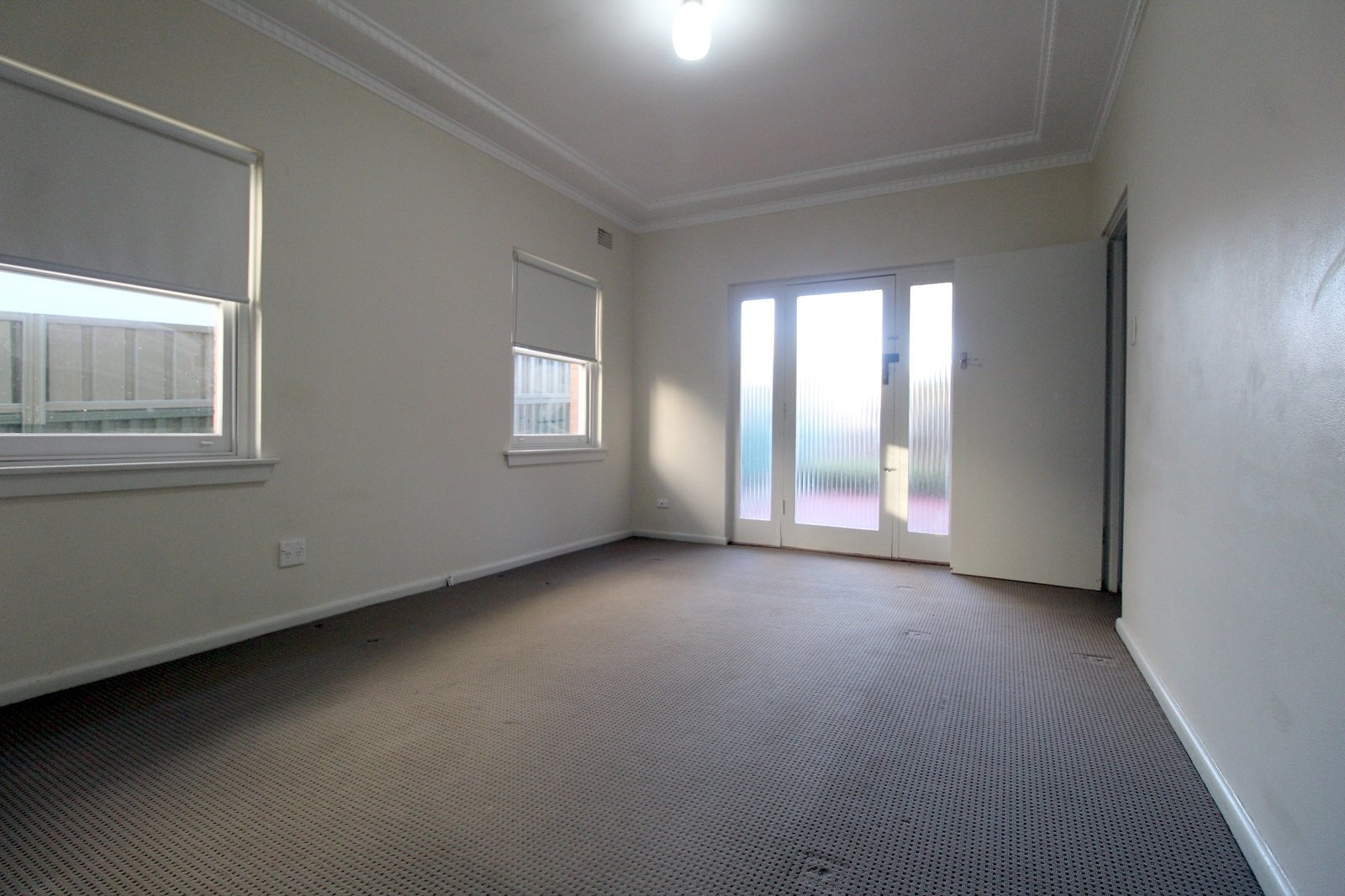 10 Bristol Road HURSTVILLE 2