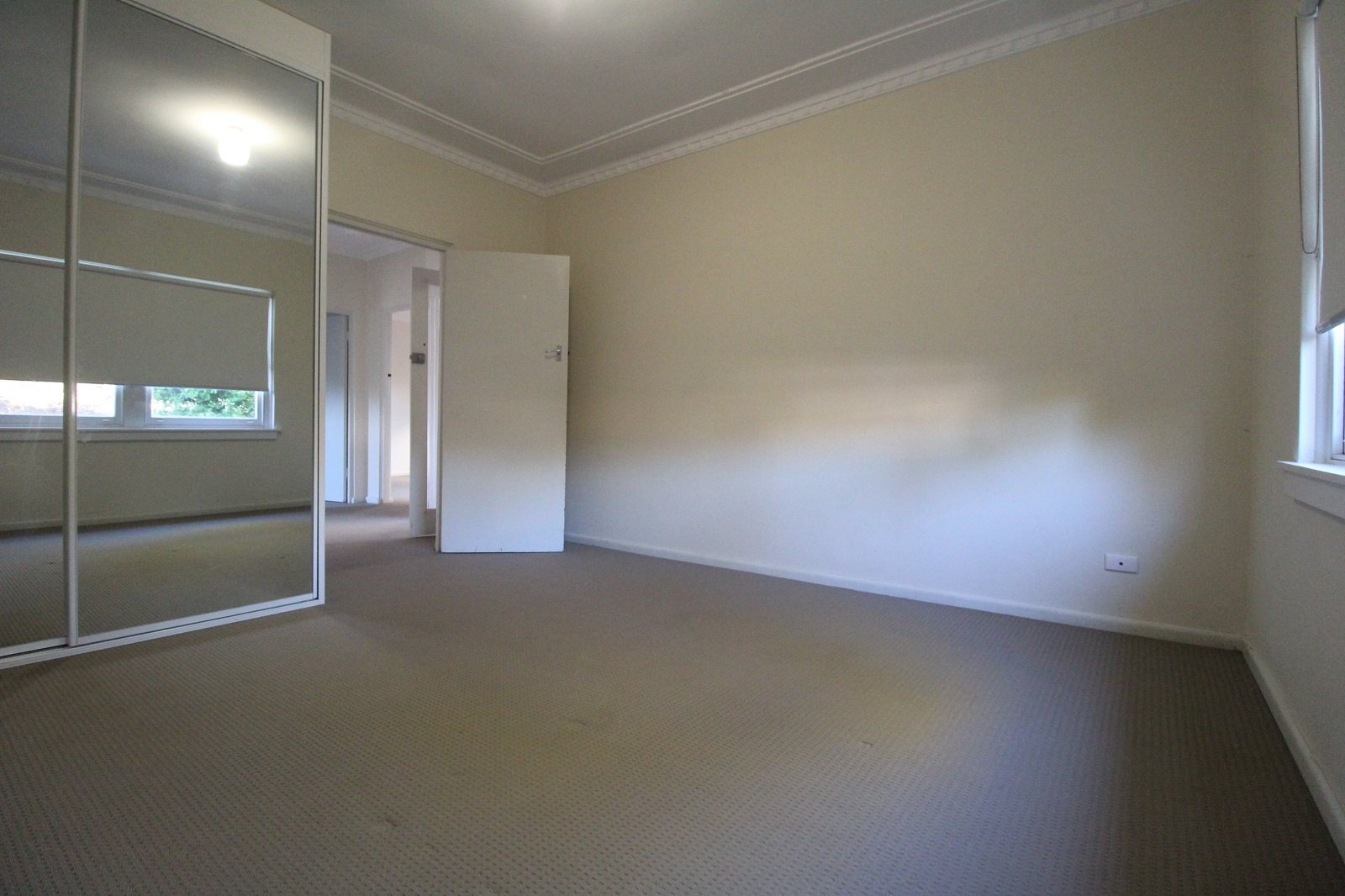 10 Bristol Road HURSTVILLE 4