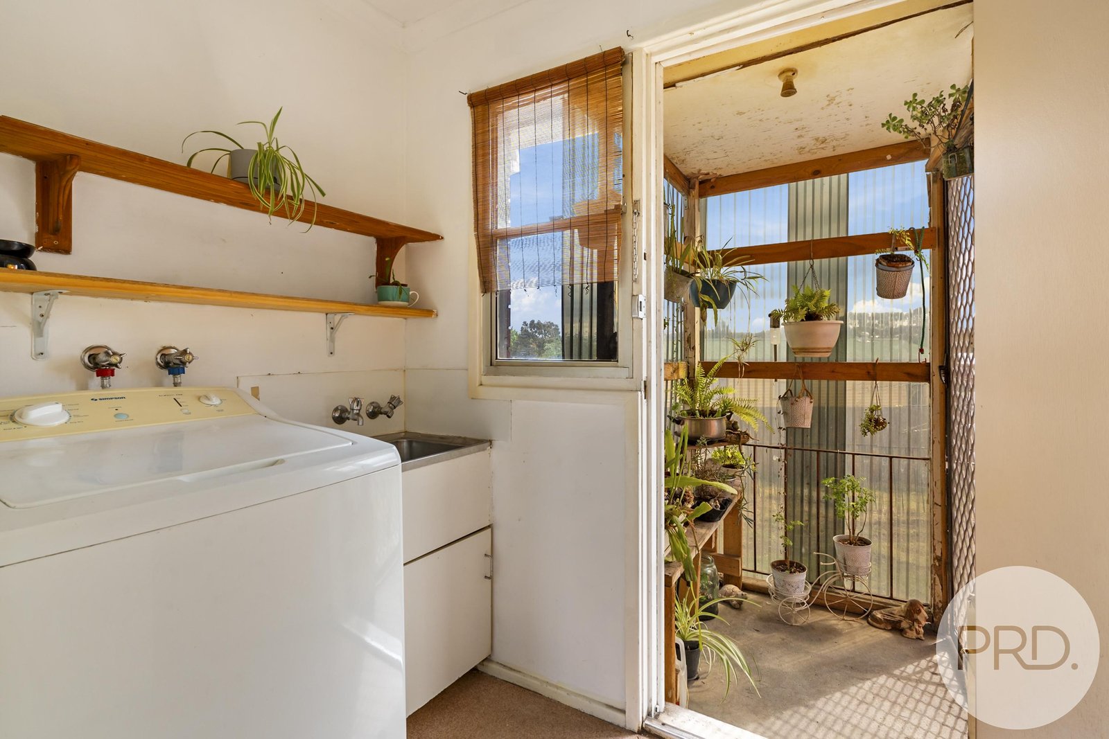 10 Bromley Street BRIDGEWATER 12