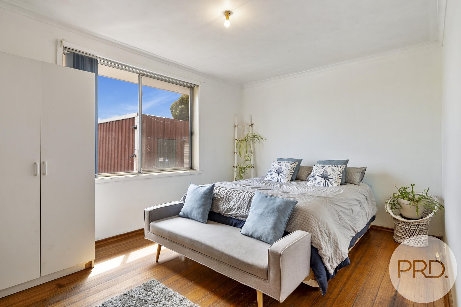 10 Bromley Street BRIDGEWATER 14