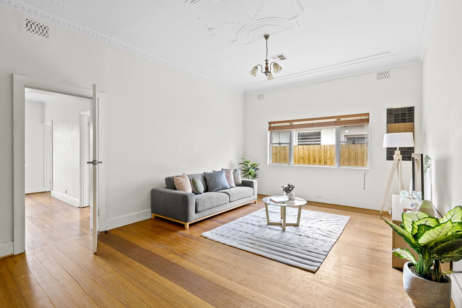 Real Estate and Property in 10 Brooklyn Avenue, Caulfield South, VIC