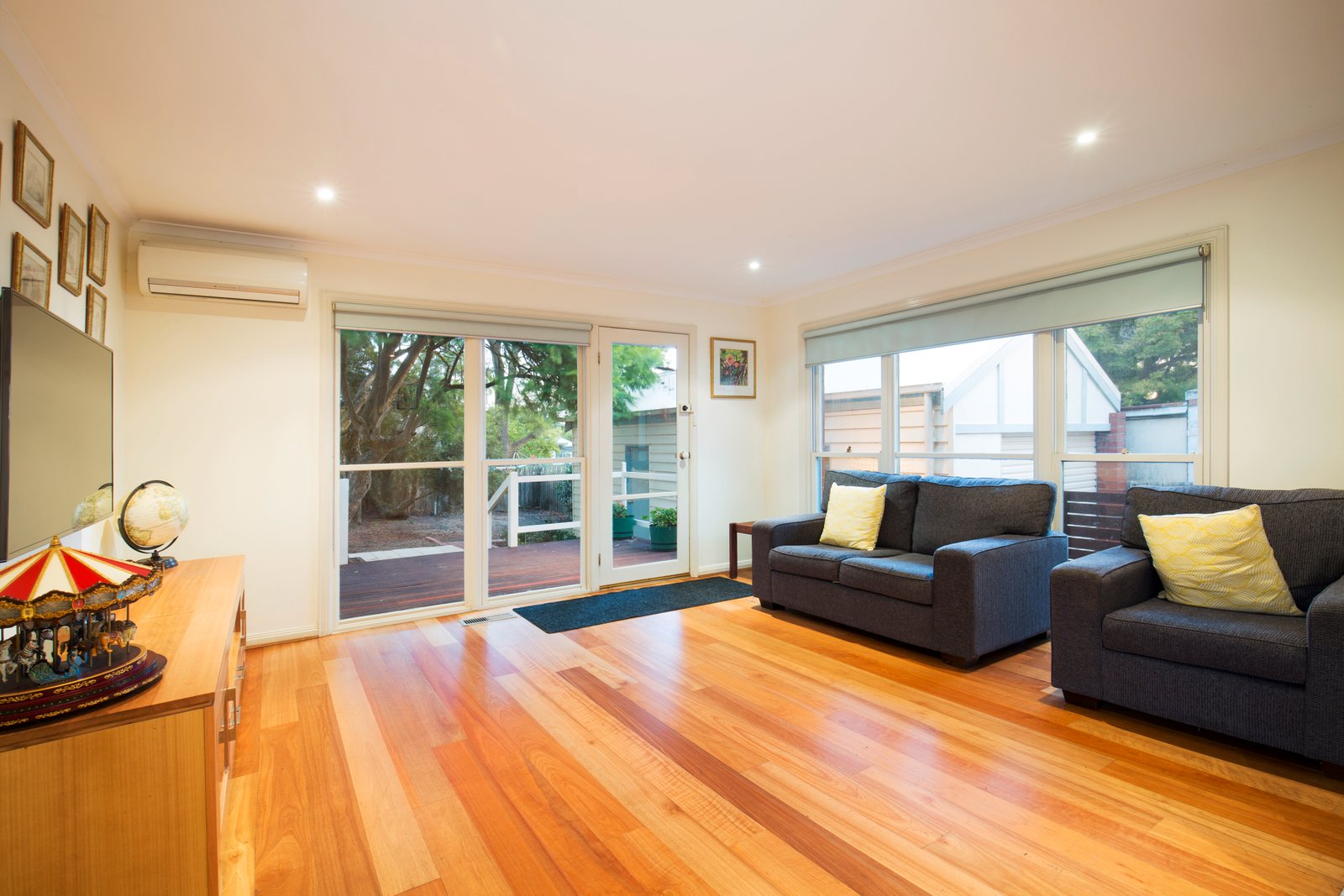 Gallery: 10 Bruce Street