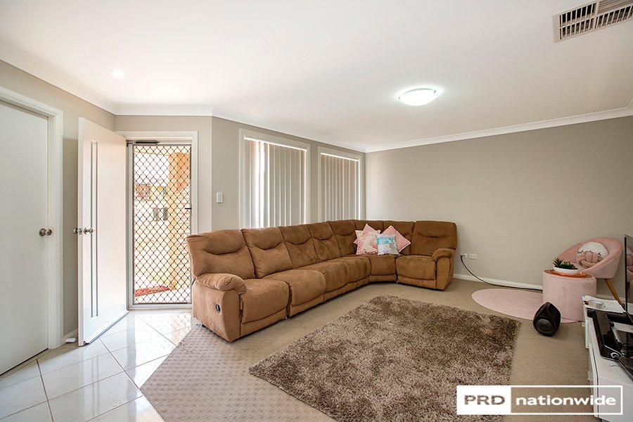 10 Brushbox Grove TAMWORTH 7