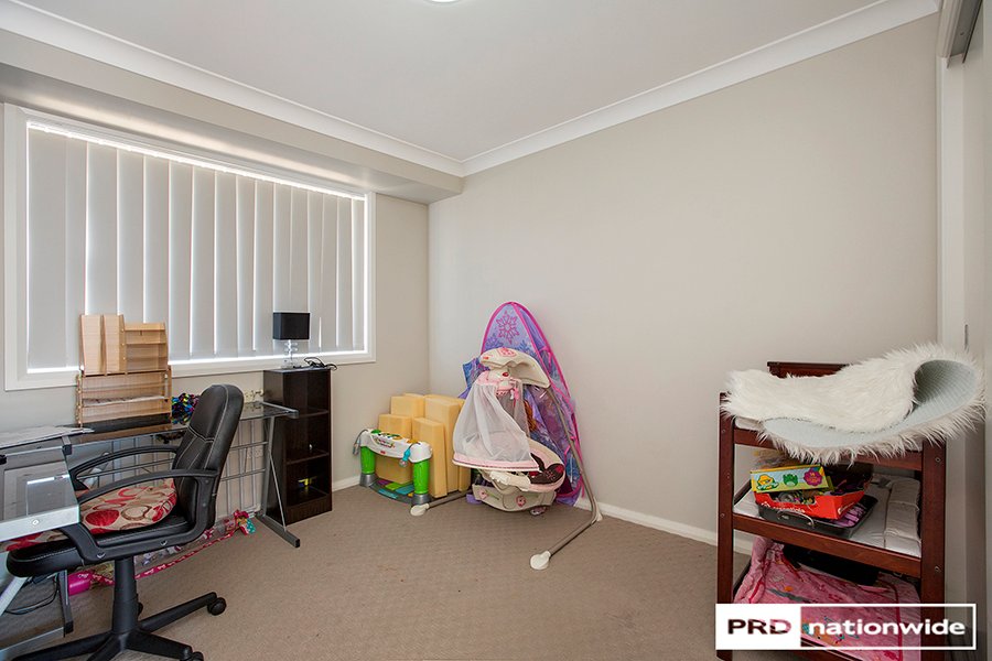 10 Brushbox Grove TAMWORTH 14