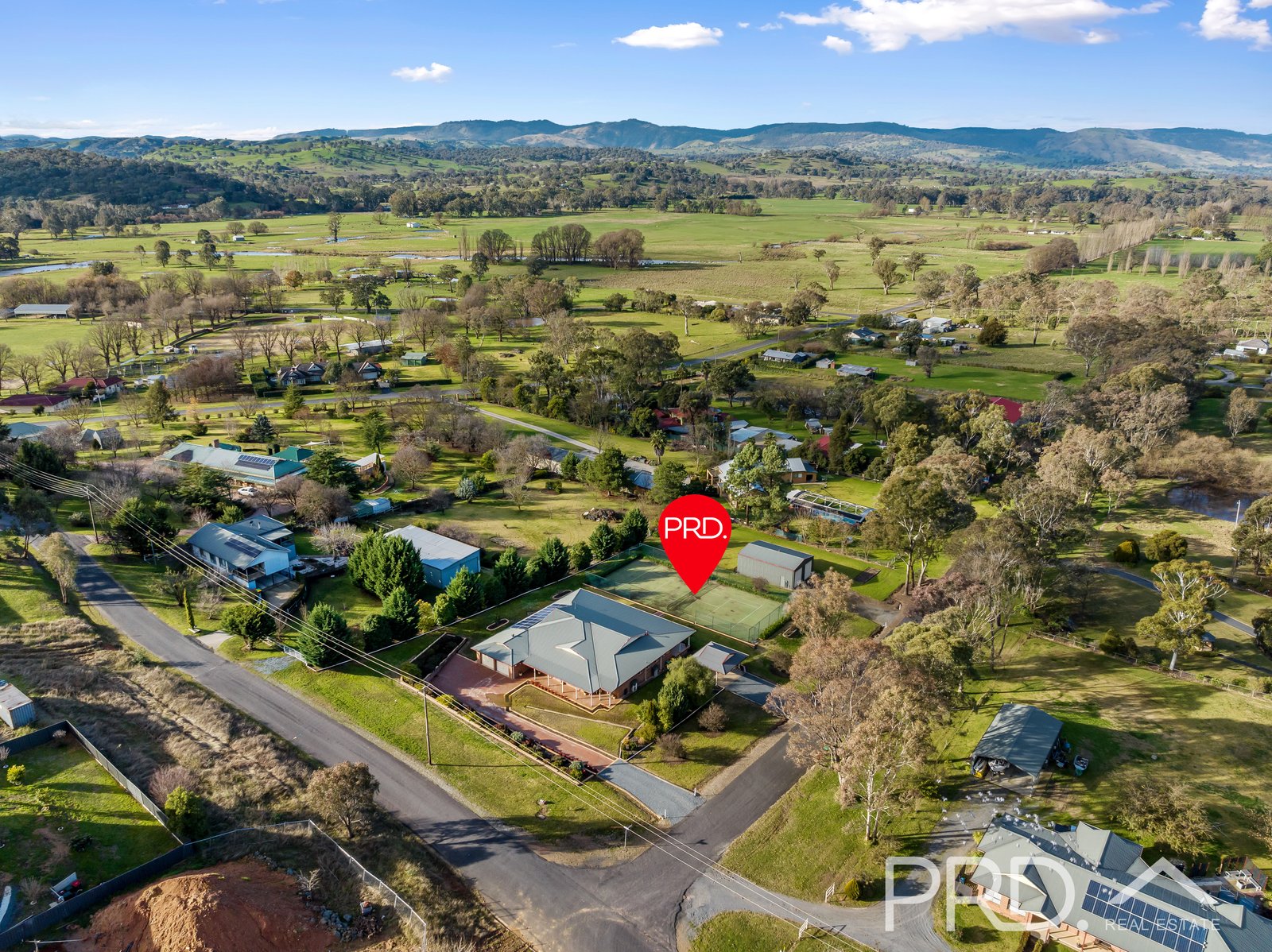 10 Bundara Crescent TUMUT 28
