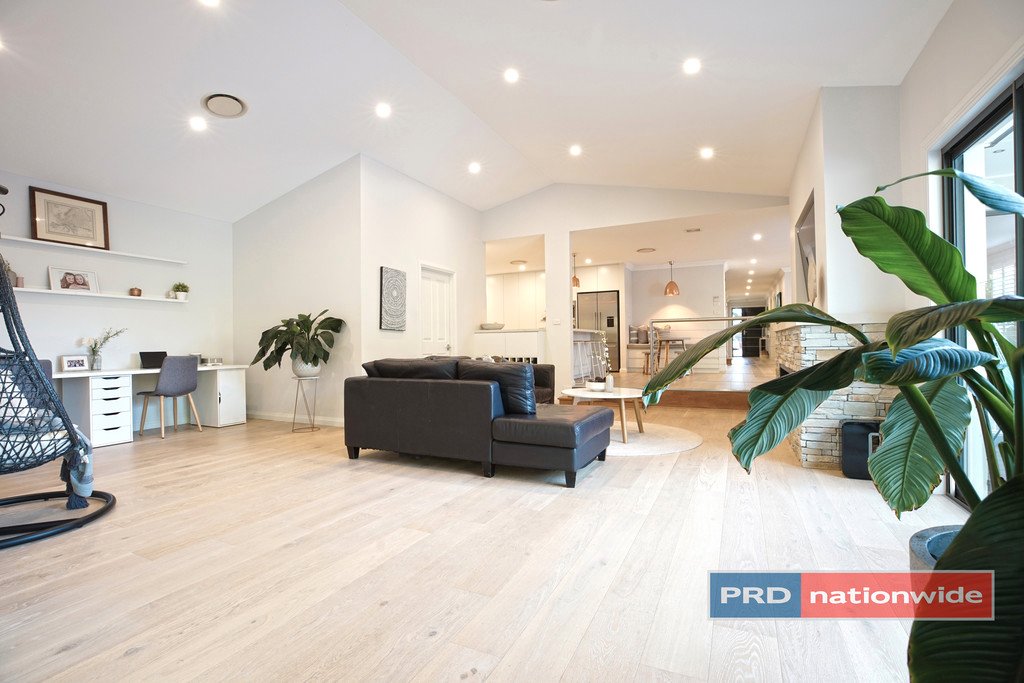 10 Buring Avenue LEONAY 5