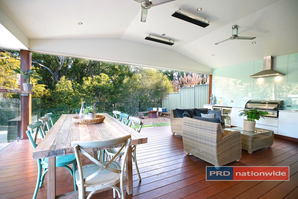 10 Buring Avenue LEONAY 25