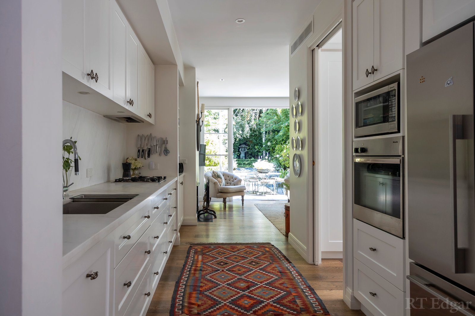 Real Estate and Property in 10 Burnie Street, Toorak, VIC