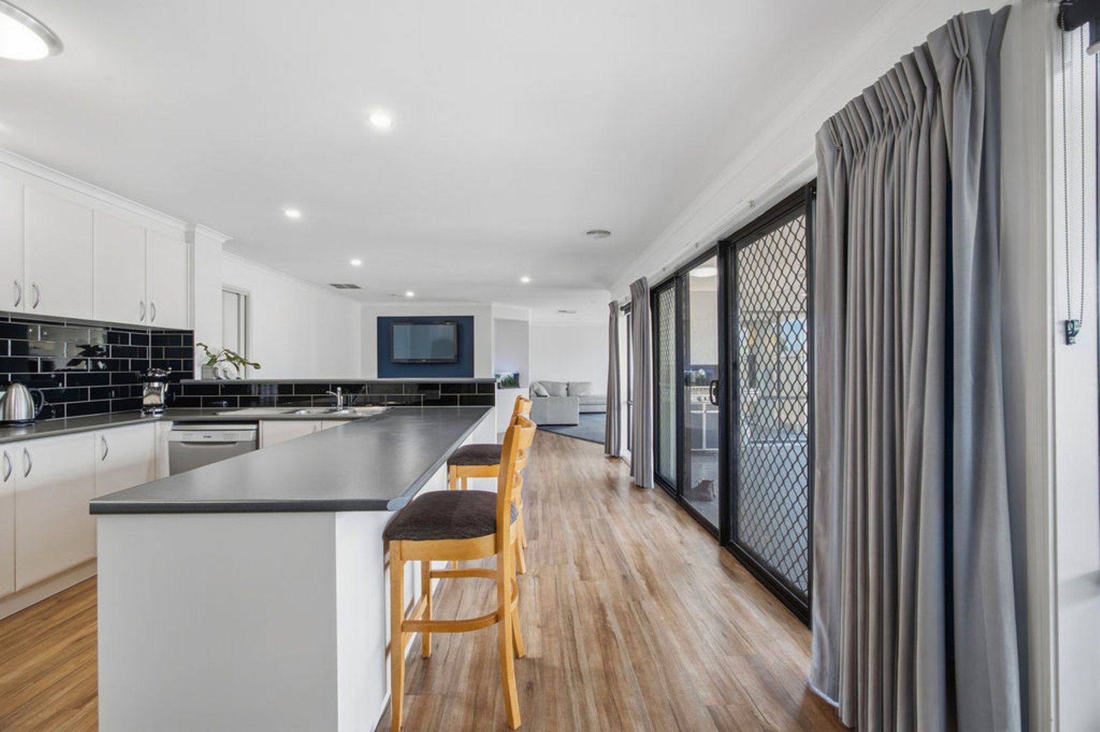 Gallery: 10 Burr Street