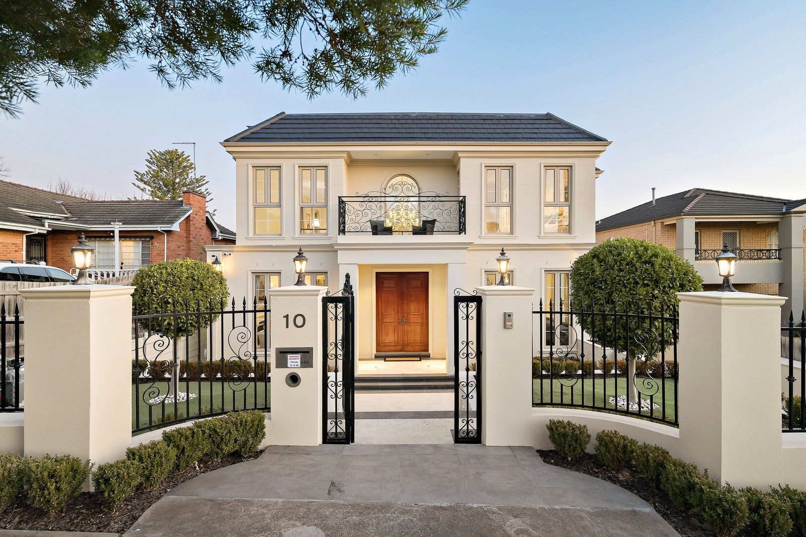 Real Estate and Property in 10 Burroughs Road, Balwyn, VIC
