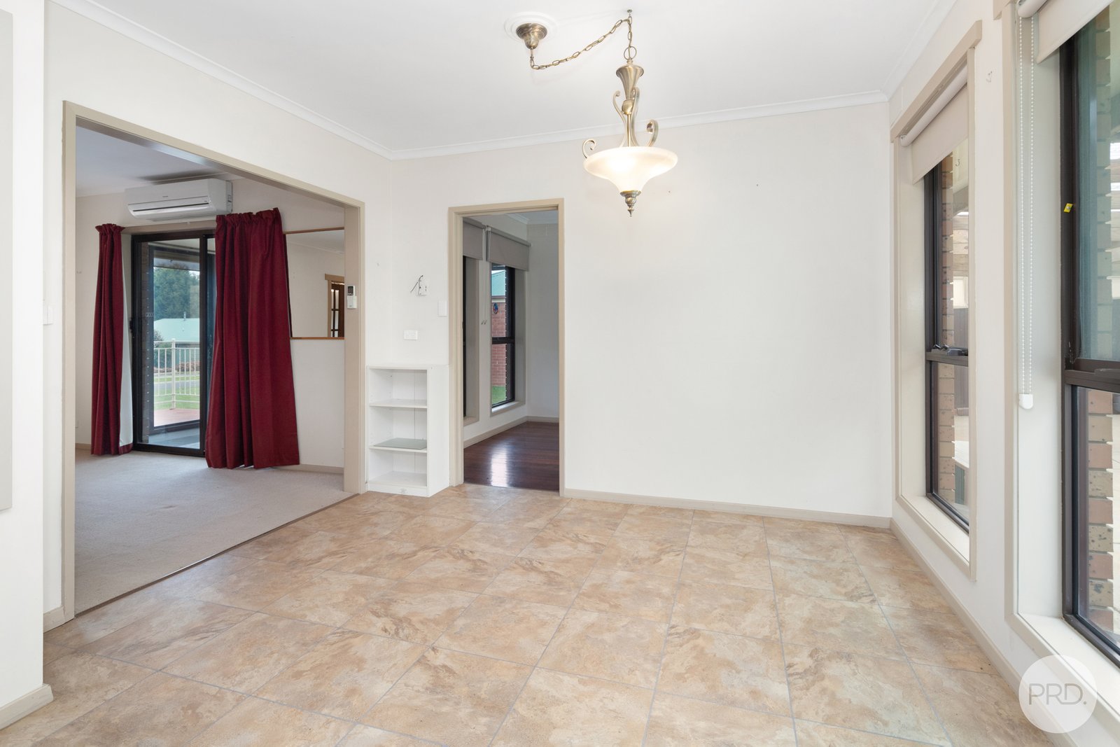 10 Caddy Drive CRESWICK 3