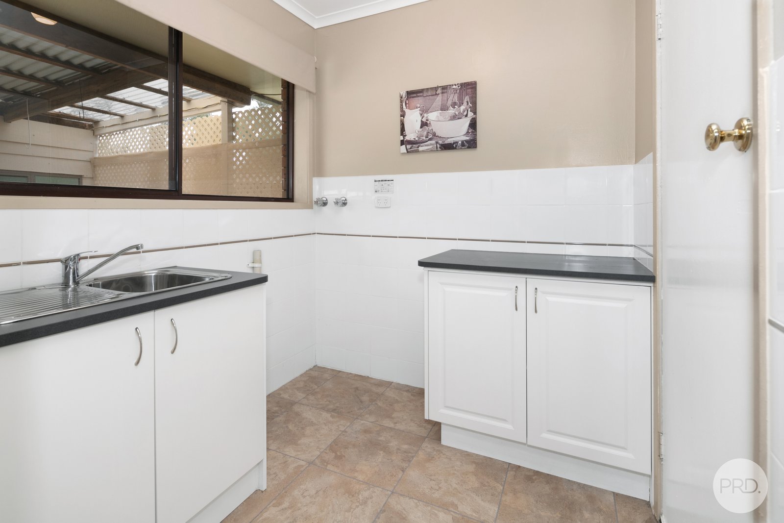 10 Caddy Drive CRESWICK 6