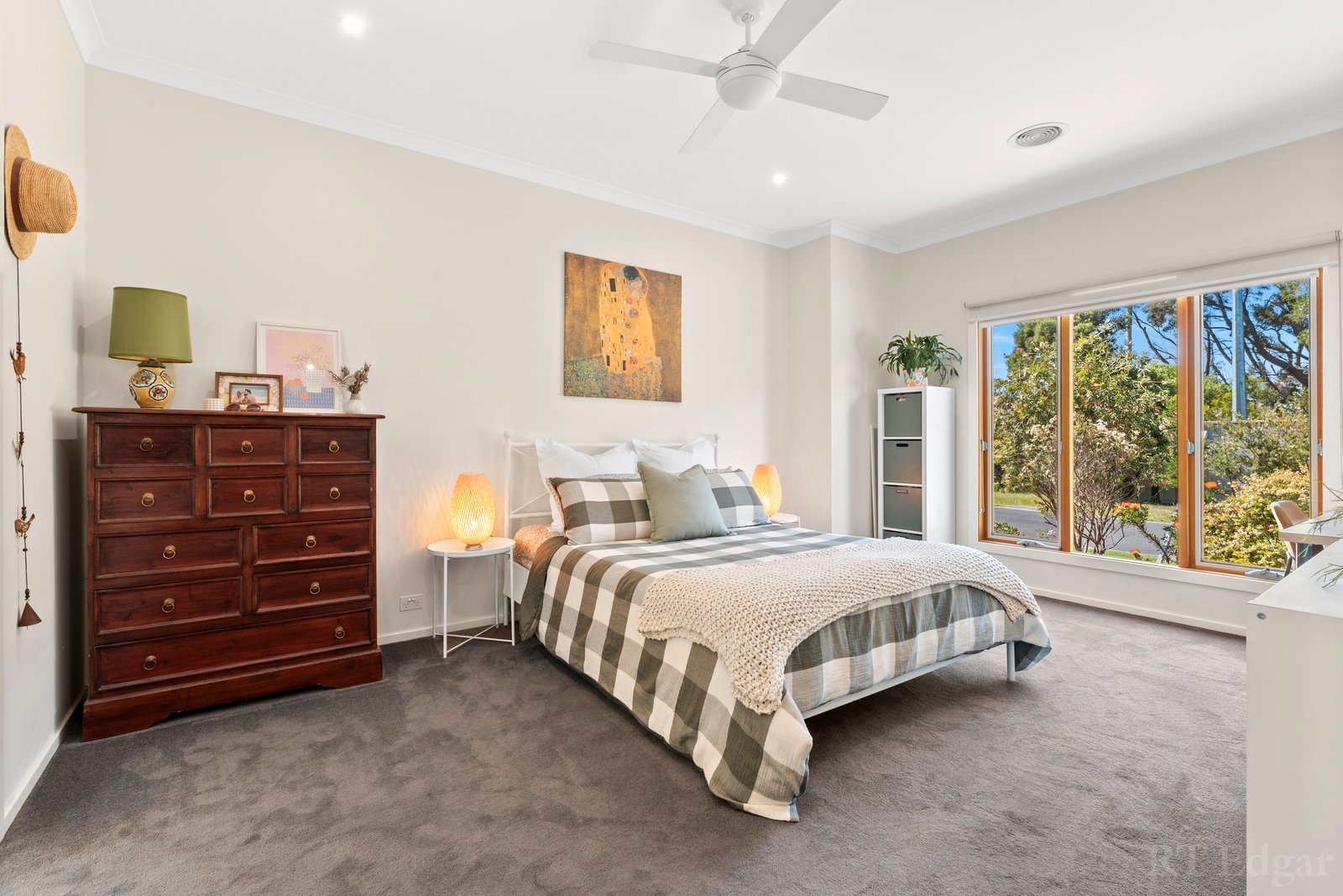 Real Estate and Property in 10 Calcium Park Crescent, Point Lonsdale, VIC