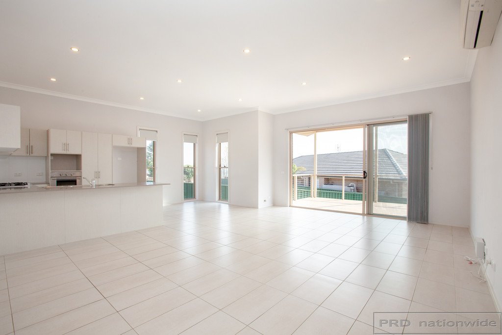 10 Cambrian Place EAST MAITLAND 4