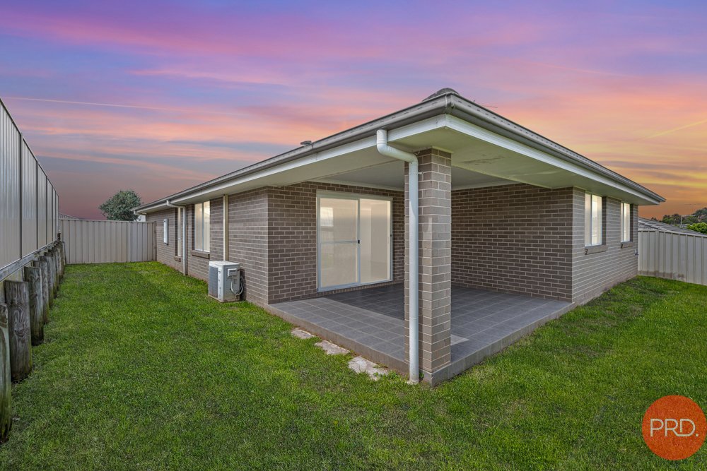 10 Campden Street THORNTON 5